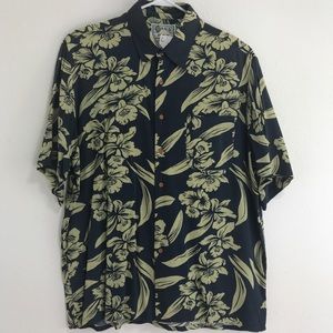 Hana bay men’s casual shirt size L short sleeve